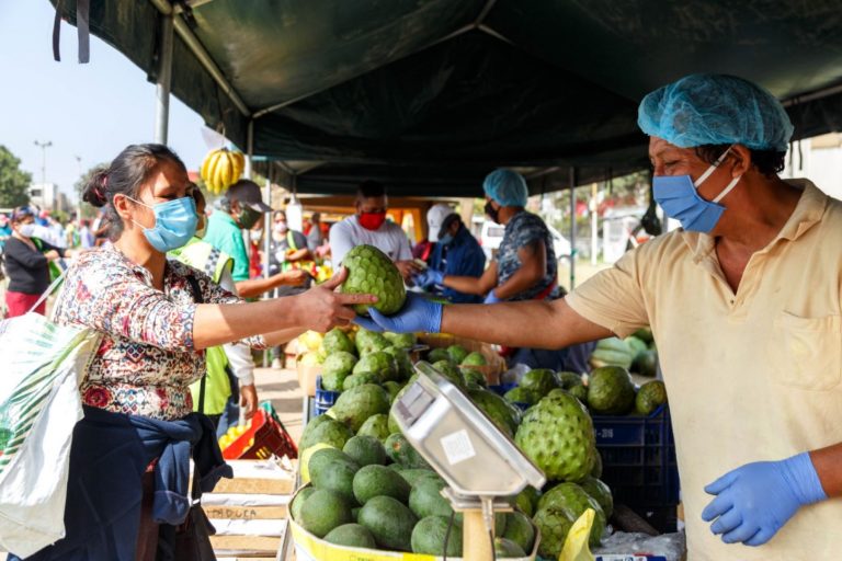 Ministro de Agricultura: 2,100 mercados itinerantes se instalarán en diciembre