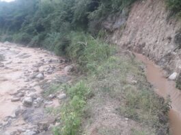 Agricultores piden declarar en emergencia sector I de El Faique por deslizamientos Agricultores piden declarar en emergencia sector I de El Faique por deslizamientos.