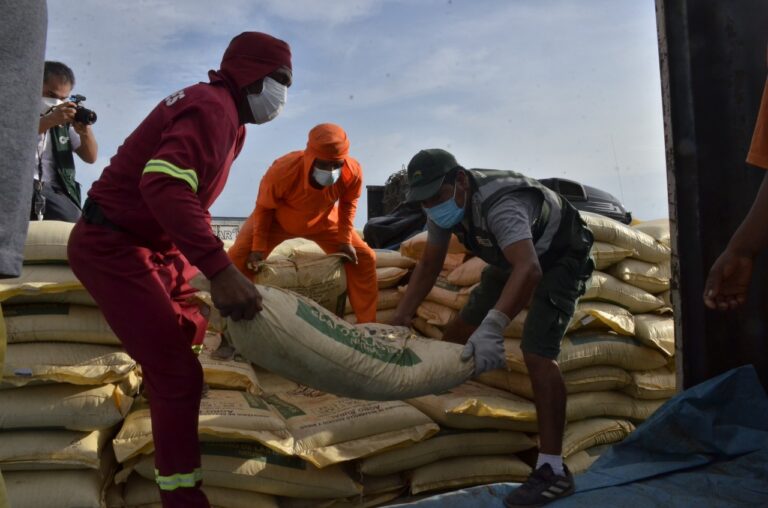 Comercializarán primer lote de 60 toneladas de guano de isla a agricultores