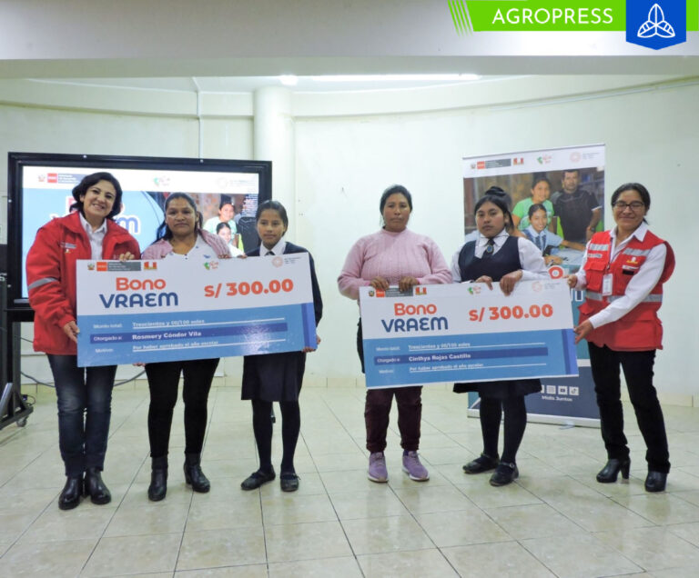 Bono Vraem: entrega subvención extraordinaria a las familias de 13,000 estudiantes