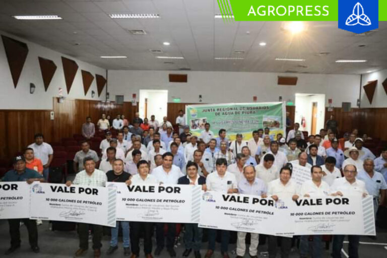 Gore Piura entrega vales por S/50 mil a Juntas de Usuarios para hacer frente al FEN