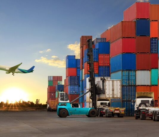 Reino Unido reducirá los aranceles de los productos exportados desde Perú al 94%. Reino Unido reducirá los aranceles de los productos exportados desde Perú al 94%.