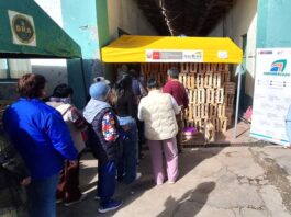 Agromercado: Mango lambayecano se agotó en 3 horas en Huancayo Agromercado: Mango lambayecano se agotó en 3 horas en Huancayo