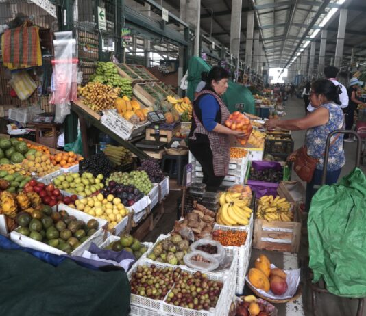 Otoño trae frutas más frescas y accesibles para las familias peruanas Otoño trae frutas más frescas y accesibles para las familias peruanas