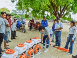 Agricultores de Tambogrande reciben equipos para mejorar cultivo de limón Agricultores de Tambogrande reciben equipos para mejorar cultivo de limón