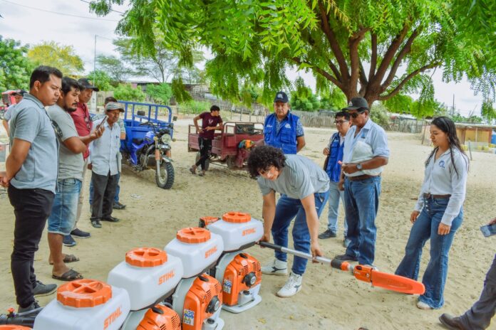 Agricultores de Tambogrande reciben equipos para mejorar cultivo de limón