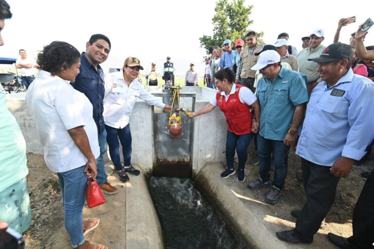 Las Lomas: Municipalidad de Piura ejecuta obras de riego por aniversario distrital