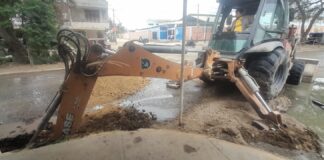 Sullana: EPS Grau realiza trabajos de rehabilitación de subcolector de alcantarillado en el A.H. 9 de Octubre Sullana: EPS Grau realiza trabajos de rehabilitación de subcolector de alcantarillado en el A.H. 9 de Octubre