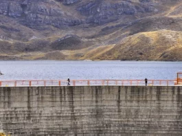 Tres represas y 19 lagunas aseguran el abastecimiento de agua potable para Lima y Callao Tres represas y 19 lagunas aseguran el abastecimiento de agua potable para Lima y Callao
