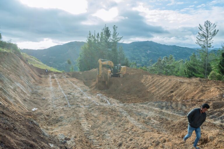 Evalúan nuevas obras hídricas y caminos rurales en Sondorillo para fortalecer la producción agraria