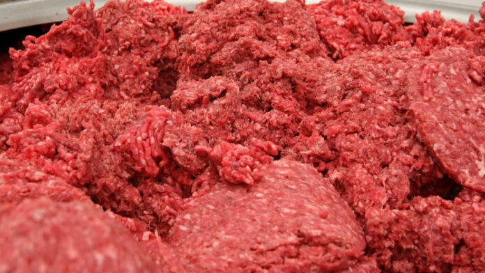 MIDAGRI impulsa la homologación de carne molida de res para fortalecer la producción ganadera