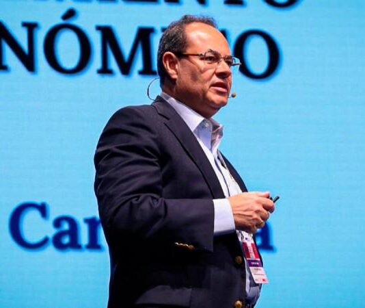 Agroexportación peruana: el motor del crecimiento y la reducción de la pobreza Agroexportación peruana: el motor del crecimiento y la reducción de la pobreza