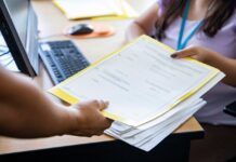 Servicio móvil: así fue el desempeño de las empresas en la atención de reclamos según el ranking del OSIPTEL Servicio móvil: así fue el desempeño de las empresas en la atención de reclamos según el ranking del OSIPTEL