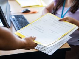 Servicio móvil: así fue el desempeño de las empresas en la atención de reclamos según el ranking del OSIPTEL Servicio móvil: así fue el desempeño de las empresas en la atención de reclamos según el ranking del OSIPTEL