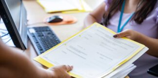 Servicio móvil: así fue el desempeño de las empresas en la atención de reclamos según el ranking del OSIPTEL Servicio móvil: así fue el desempeño de las empresas en la atención de reclamos según el ranking del OSIPTEL