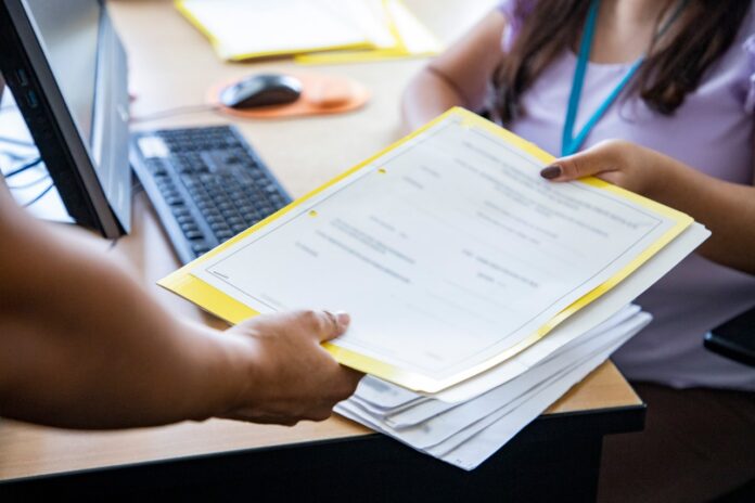 Servicio móvil: así fue el desempeño de las empresas en la atención de reclamos según el ranking del OSIPTEL