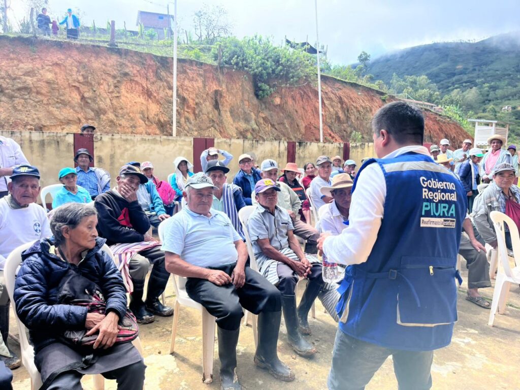 Productores de café en Huarmaca reciben asistencia técnica para mejorar rendimientos
