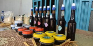 Piura inicia la Semana de la Algarrobina con actividades sobre el aprovechamiento del algarrobo Piura inicia la Semana de la Algarrobina con actividades sobre el aprovechamiento del algarrobo