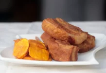 Consumo de carne de cerdo en Perú alcanza 11 kg por persona y se consolida como la segunda más consumida Consumo de carne de cerdo en Perú alcanza 11 kg por persona y se consolida como la segunda más consumida