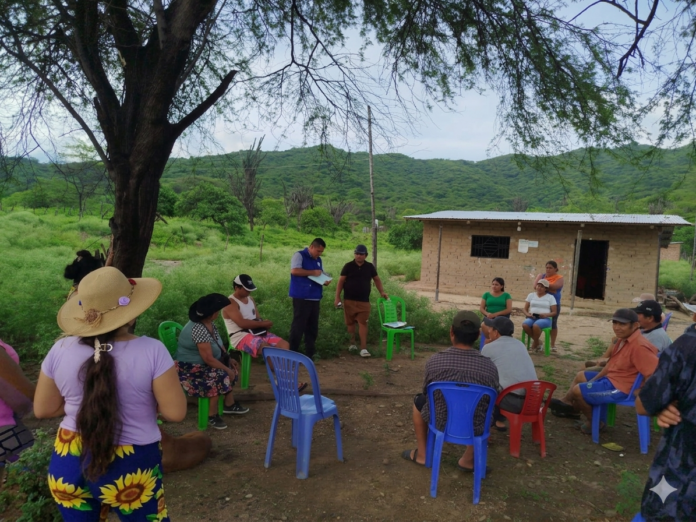 Proyecto de Agricultura Familiar beneficiará a 11 mil productores en cinco provincias de Piura Proyecto de Agricultura Familiar beneficiará a 11 mil productores en cinco provincias de Piura