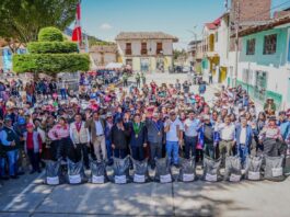 Junín: Más de 300 familias de Huamalí reciben fertilizante para mejorar sus cosechas Junín: Más de 300 familias de Huamalí reciben fertilizante para mejorar sus cosechas