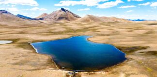 Moquegua: construyen 30 qochas para fortalecer el riego en zonas altoandinas Moquegua: construyen 30 qochas para fortalecer el riego en zonas altoandinas