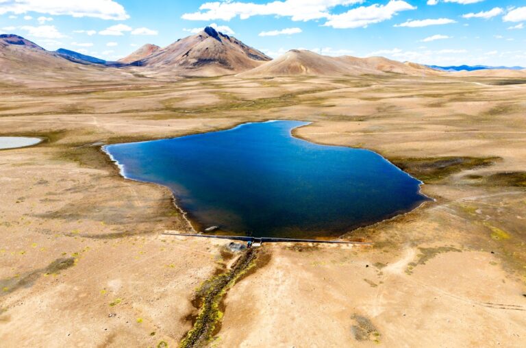Moquegua: construyen 30 qochas para fortalecer el riego en zonas altoandinas