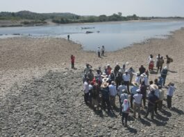 Ejecutan trabajos en el río Chira para beneficiar a más de 10 mil familias productoras en Piura Ejecutan trabajos en el río Chira para beneficiar a más de 10 mil familias productoras en Piura