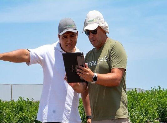 Drones, satélites e inteligencia artificial transforman la agricultura en Perú Drones, satélites e inteligencia artificial transforman la agricultura en Perú
