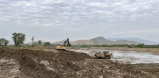 Lambayeque: trabajos de descolmatación resguardan a más de 1,300 familias agricultoras Lambayeque: trabajos de descolmatación resguardan a más de 1,300 familias agricultoras
