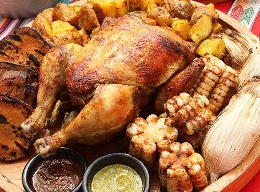 Perú supera los 55 kilos de consumo de pollo por persona al año, informa MIDAGRI