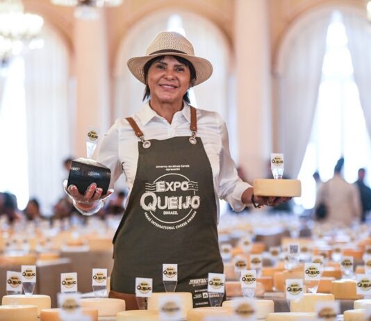 Quesos artesanales peruanos ganan 12 medallas en ExpoQueijo Brasil 2026 Quesos artesanales peruanos ganan 12 medallas en ExpoQueijo Brasil 2026