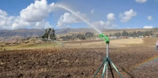 Estudiantes peruanos crean sistema inteligente para monitorear la calidad del agua de riego Estudiantes peruanos crean sistema inteligente para monitorear la calidad del agua de riego