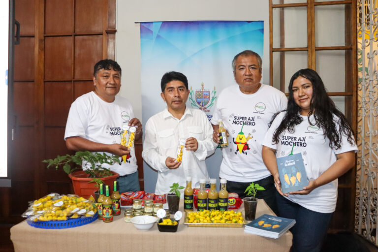 Ají mochero busca nuevos mercados en el sector gastronómico de La Libertad