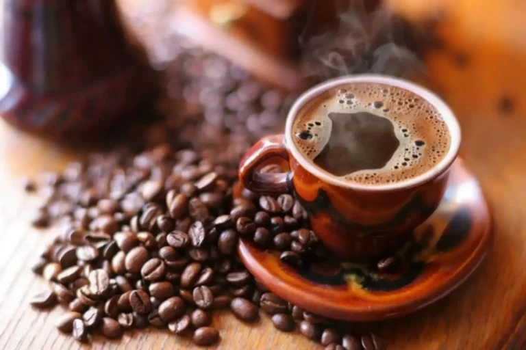 Agromercado y Central Café y Cacao firman convenio para fortalecer a productores