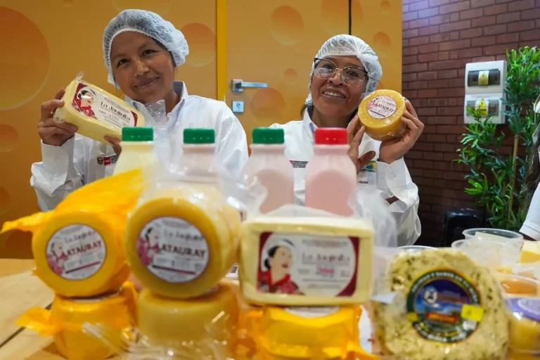 Más de 2,000 productores de leche de cinco regiones reciben apoyo técnico y comercial de ProLácteos