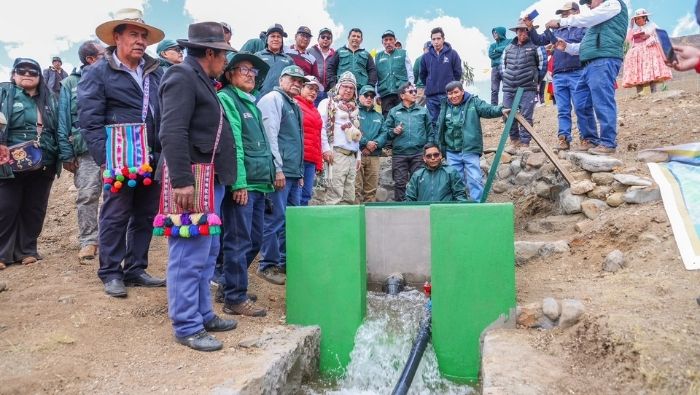 Moquegua: entregan reservorios y qochas para beneficiar a 625 familias rurales